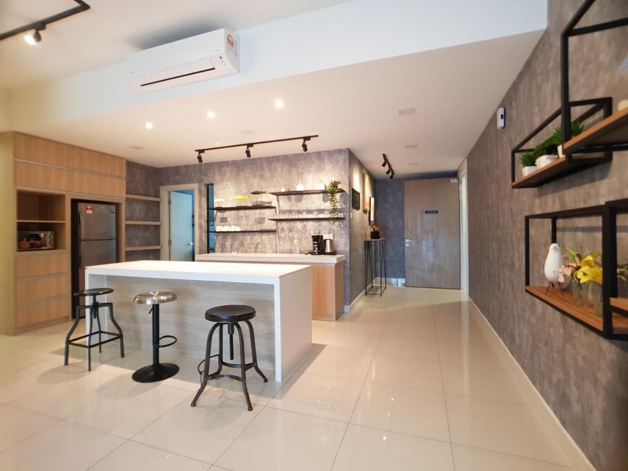 Southkey Mosaic By Cozystay Johor Bahru Exterior foto